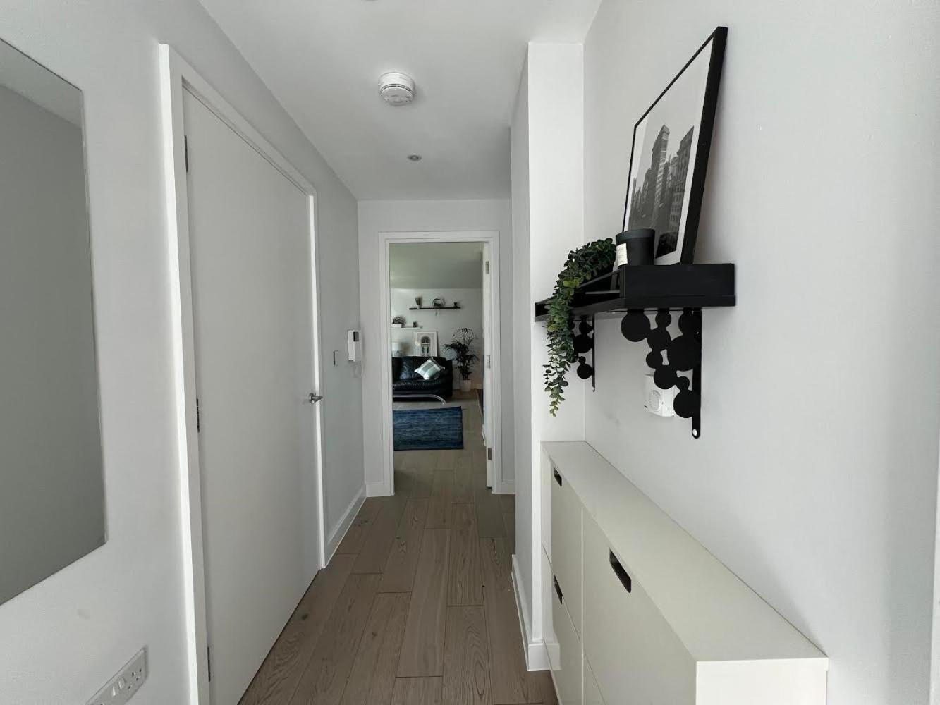 Cambridge Stays - Apartment At Addenbrooke Hospital And Bio Campus - Free Private Parking エクステリア 写真