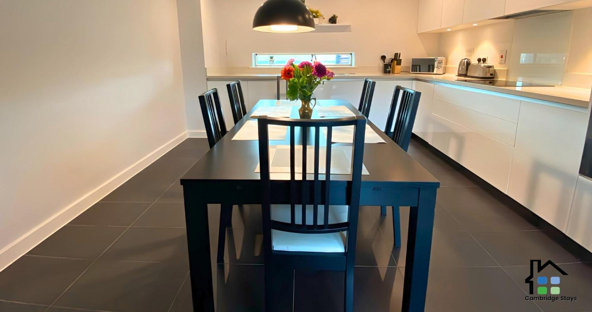 Cambridge Stays - Apartment At Addenbrooke Hospital And Bio Campus - Free Private Parking エクステリア 写真